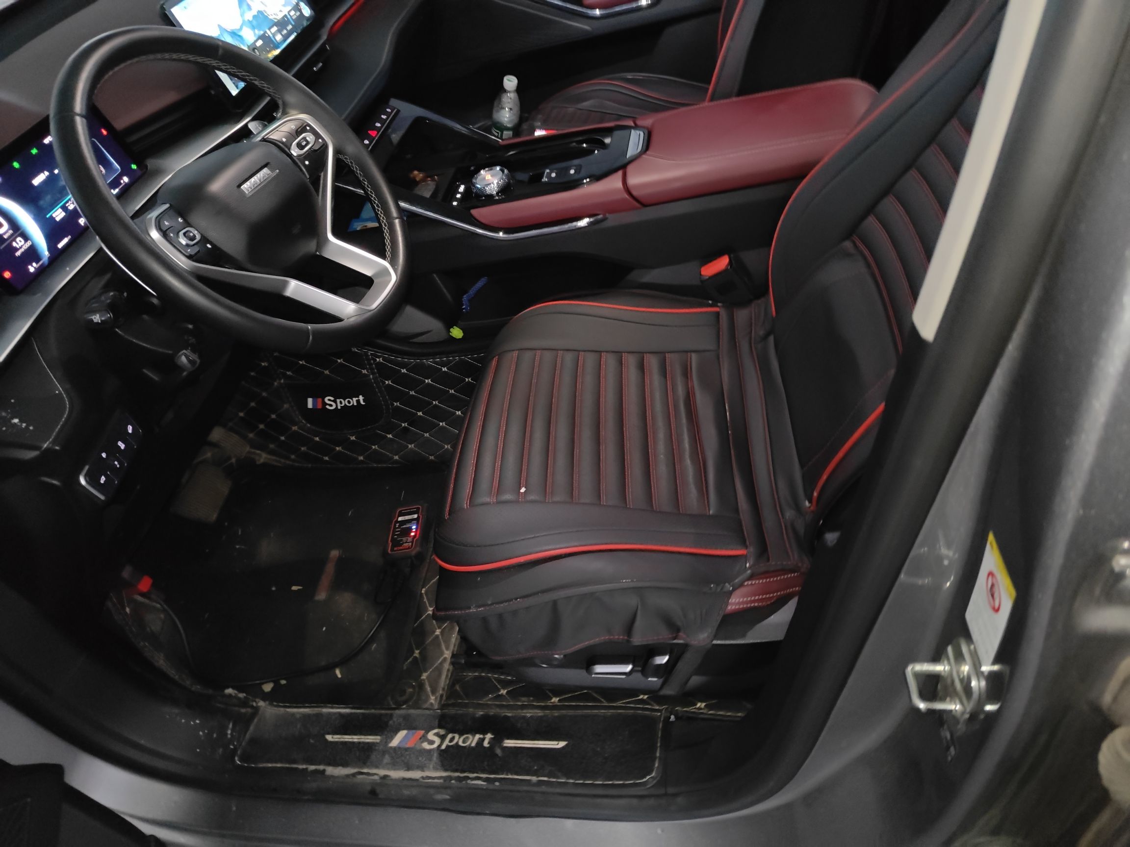 Переднее сиденье в автомобиле