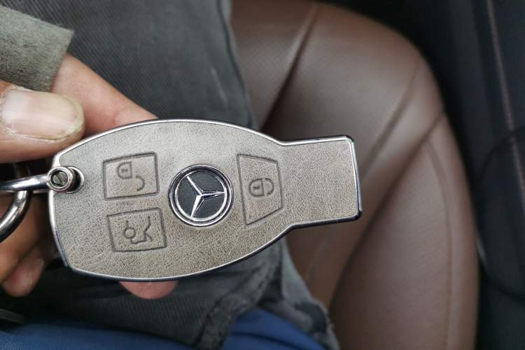 Used Mercedes-Benz S-Class 2014 S 320 L Business Model Vehicle Key