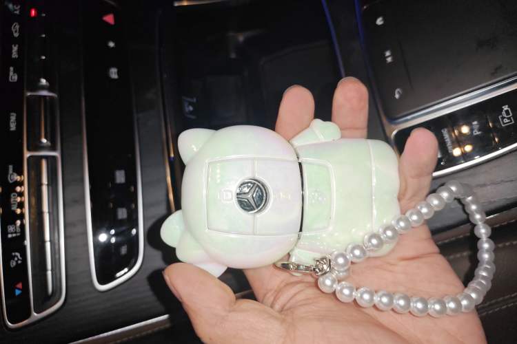 Used Mercedes-Benz E-Class 2023 E 300 L Sporty and Stylish Model