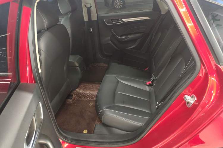 Used Roewe i6 2018 20T Automatic Internet Smart Edition