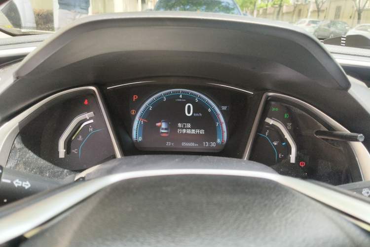 Used Honda Civic 2016 220TURBO CVT Prestige Edition
