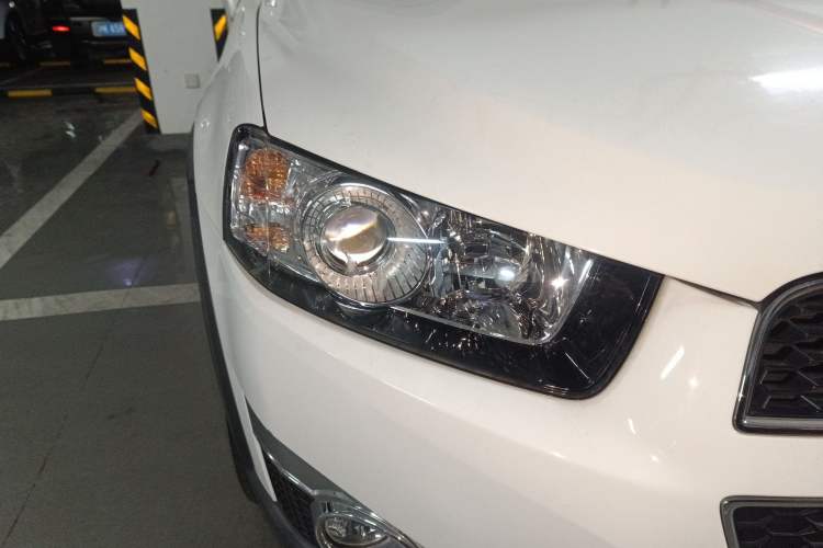 Used Chevrolet Captiva 2014 2.4L 4x4 Flagship Edition 7 Seats
