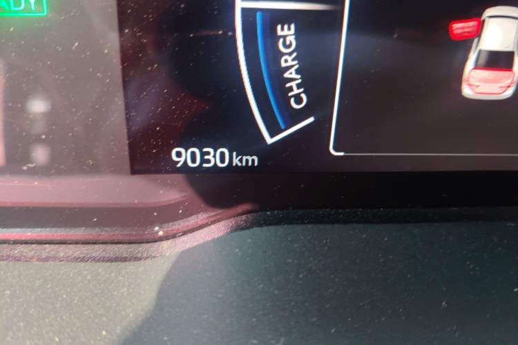 Used Toyota Camry 2024 Dual-Motor 2.0 HGVP Luxury Edition
