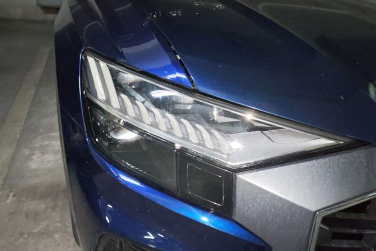Used Audi Q8 2019 55 TFSI Ultimate Limited Edition Right Front Headlight