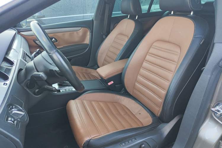 Used Volkswagen FAW-Volkswagen CC 2015 2.0 TSI Luxury Model Left Front Seat