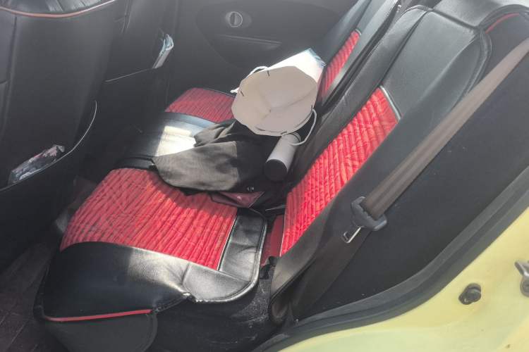 Used Chery QQ3 2012 Sport Edition 1.0L Manual Start-Up Model
