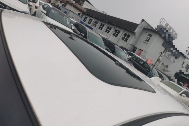 Used Mazda 3 Axela 2016 Hatchback 2.0L Automatic Sport Model
