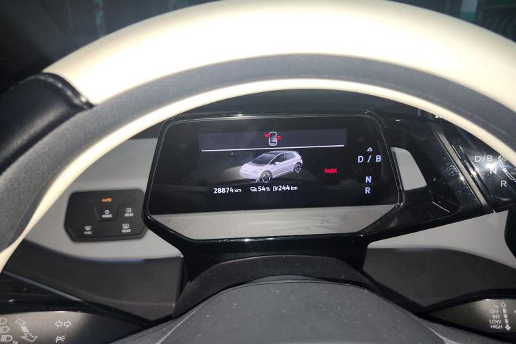 Used Volkswagen ID.3 2023 Pure Smart Edition Instrument Cluster