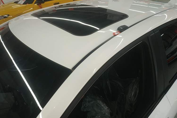 Used Toyota Corolla 2023 1.8L Smart Electric Hybrid Dual-Motor Elite Edition Roof