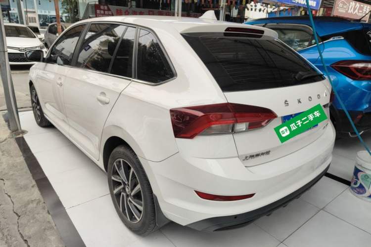 Used Skoda Rapid Spaceback 2020 1.5L Automatic Comfort Edition Rear Left 45 Deg