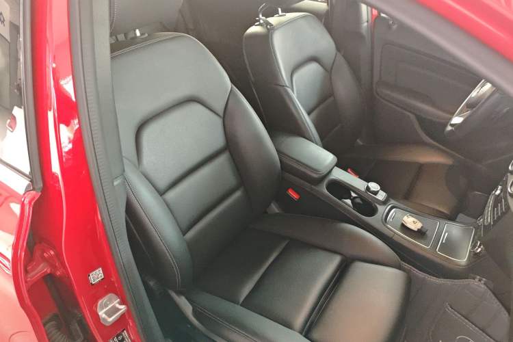 Used Mercedes-Benz B-Class 2017 B 200 Sport Edition
