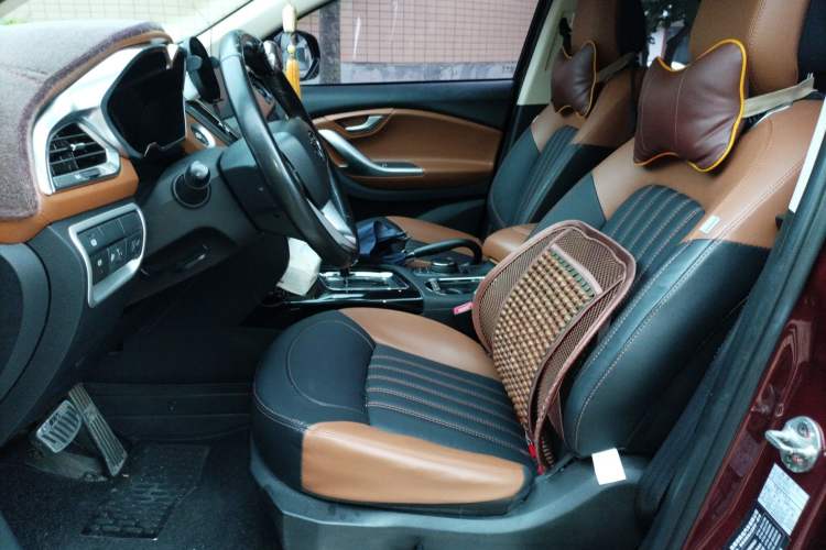 Used Soueast DX7 2015 1.5T Automatic Prestige Model