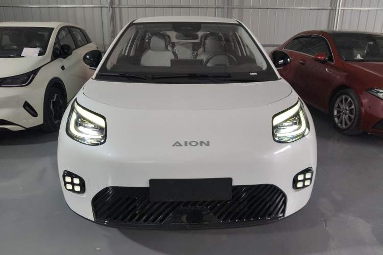 Used AION UT 2025 330 Starlight Edition
