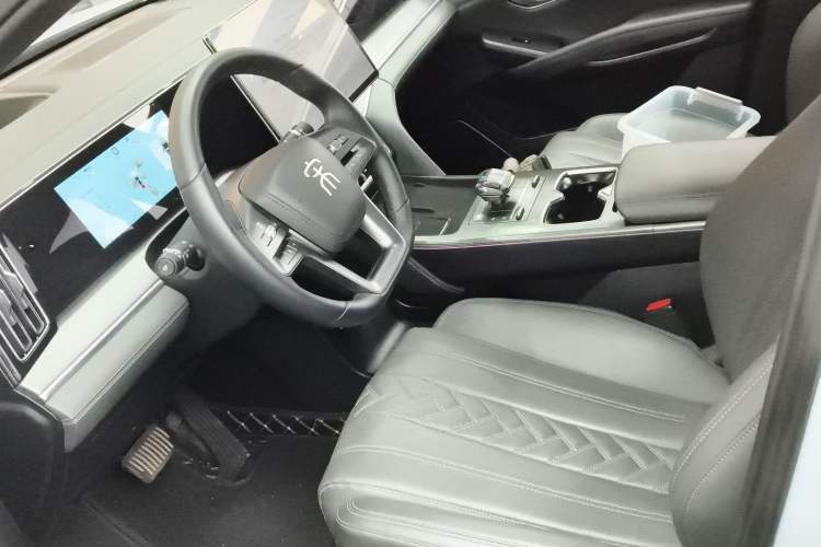 Used BYD Song L DM-i 2025 Intelligent Driving Version 160 km Excellence Edition Left Front Seat