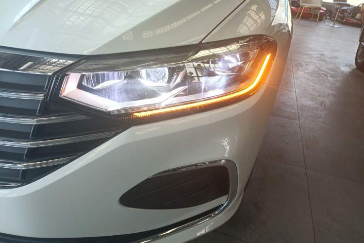 Used Volkswagen Lavida 2024 1.5L Automatic 5 Million Edition
