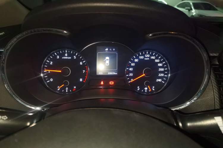 Used Kia K3 2016 1.6L Manual GL Instrument Cluster