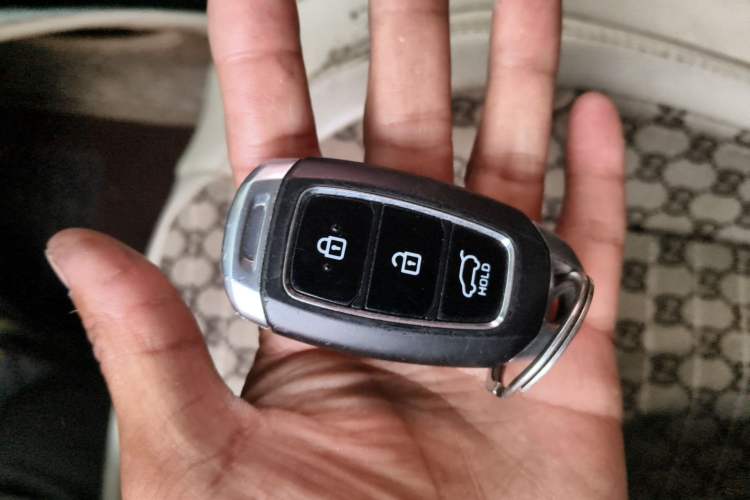 Used Hyundai ix35 2018 2.0L Automatic Two-Wheel Drive Zhiyong·Changlian Edition Vehicle Key