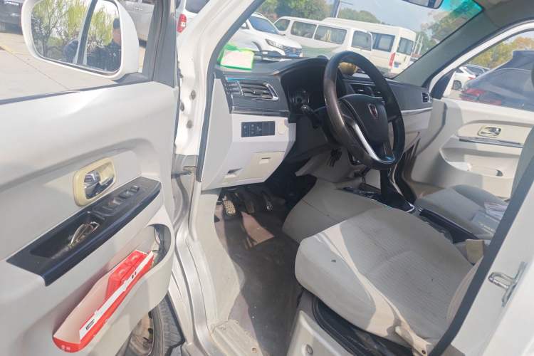 Used Jinbei New Hiace X30L 2016 1.5L Wealth Edition DLCG14 Driver Seat