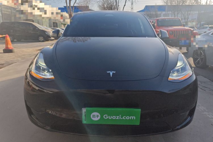 Used Tesla Model Y 2023 Rear-Wheel-Drive Version

