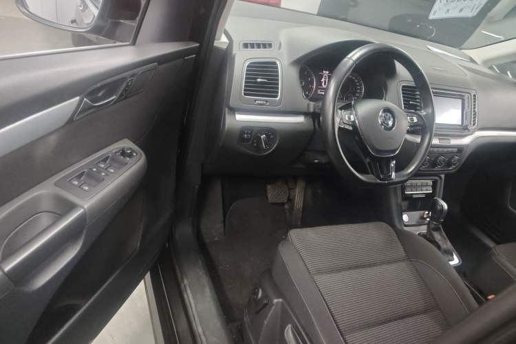 Used Volkswagen Sharan 2018 Revised Version 380TSI Comfort Edition 6-Seater