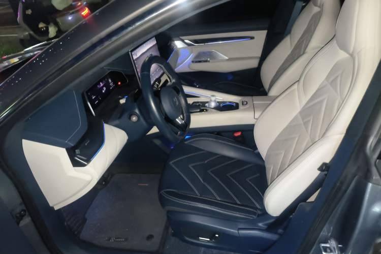 Used Zeekr 001 2022 Ultra-Long Range Single-Motor WE Version
