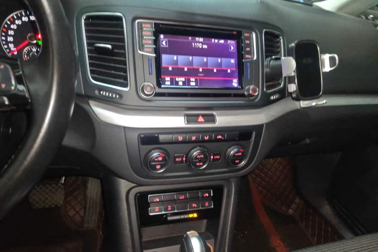 Used Volkswagen Sharan 2018 Revised Version 380TSI Comfort Edition 7-Seater