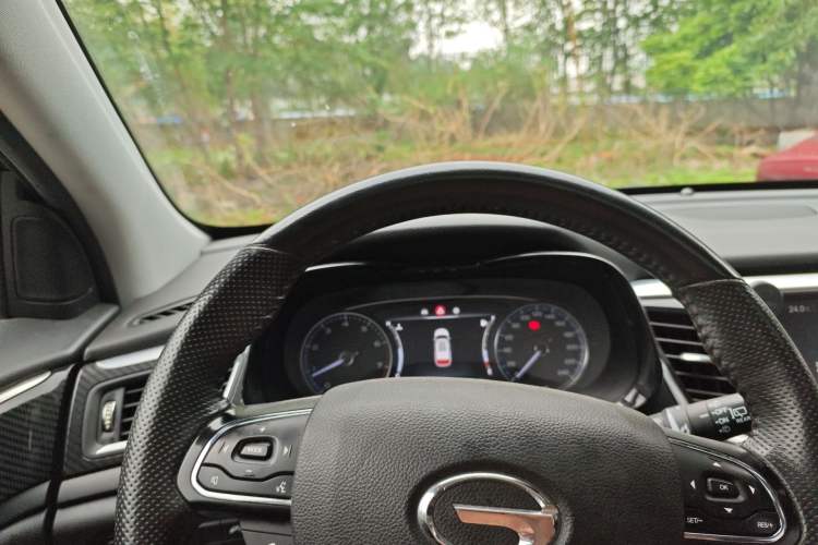 Used GAC Trumpchi GS7 2017 280T Two-Wheel Drive Luxury Model Instrument Cluster