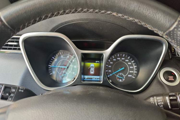 Used JMC Yusheng S330 2016 1.5L GTDi Automatic Two-Wheel Drive Flagship Edition