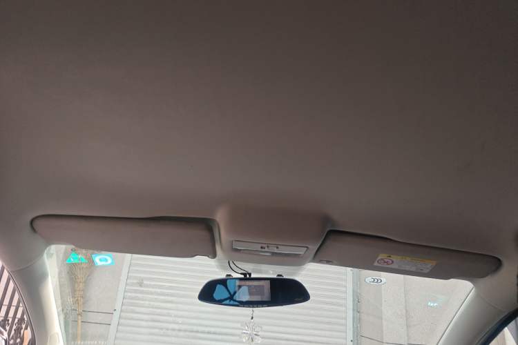 Used Volkswagen Polo 2016 1.4L Manual Fashion Model