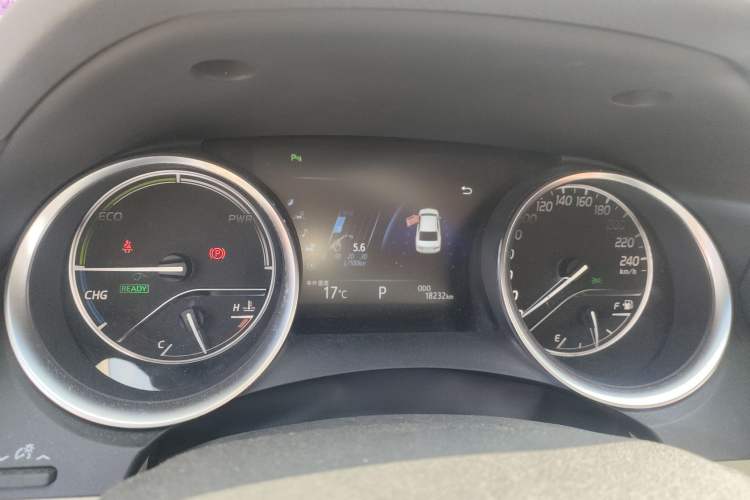 Used Toyota Camry 2019 Dual-Engine 2.5 HG Luxury Edition China V Standard