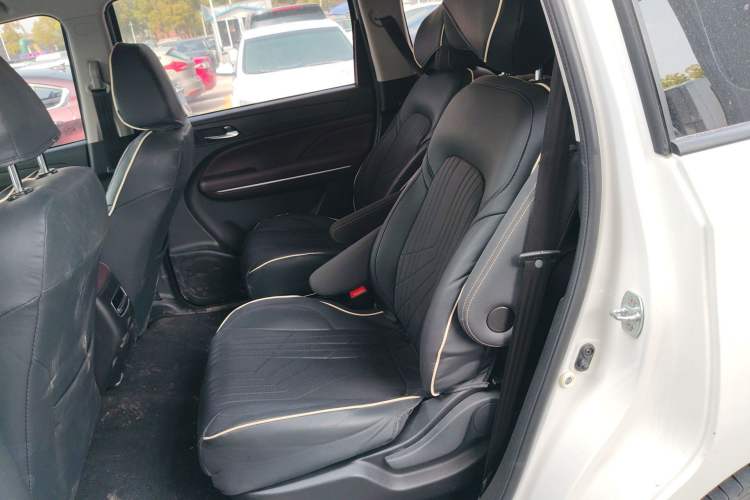 Used GAC Trumpchi M6 2023 PRO 270T DCT Elite Edition Left Rear Seat