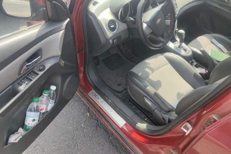 Used Chevrolet Cruze 2012 1.6L SL Grand Edition Manual Transmission
