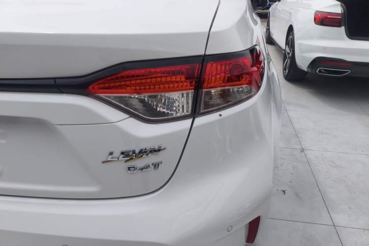 Used Toyota Levin 2021 185T CVT Luxury Edition
