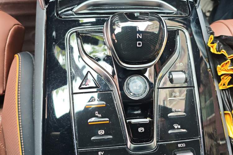 Used BYD Tang New Energy 2021 DM 2.0T Four-Wheel Drive High-Performance Flagship Model Gear Lever