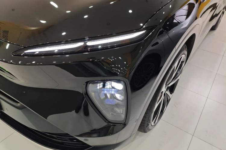 Used Nio ES8 2024 100kWh Signature Edition
