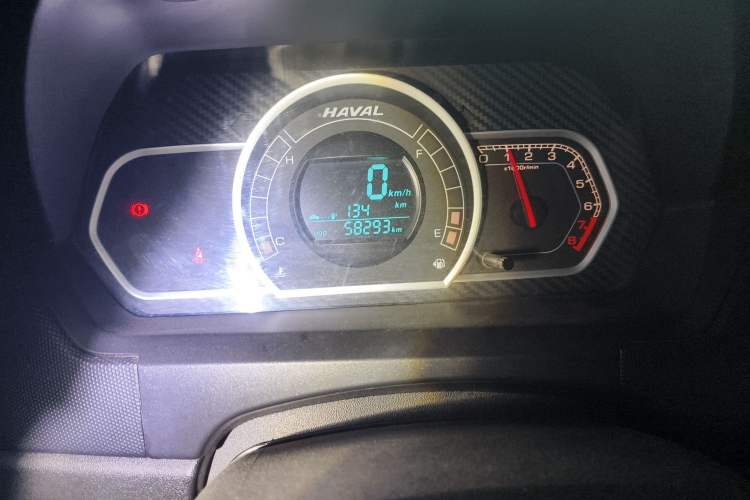 Used Haval H1 2016 Red Label 1.5L Manual Luxury Model
