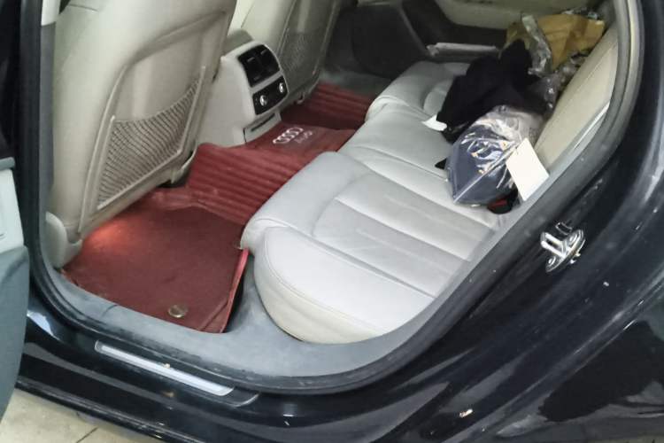 Used Audi A6L 2012 30 FSI Comfort Model
