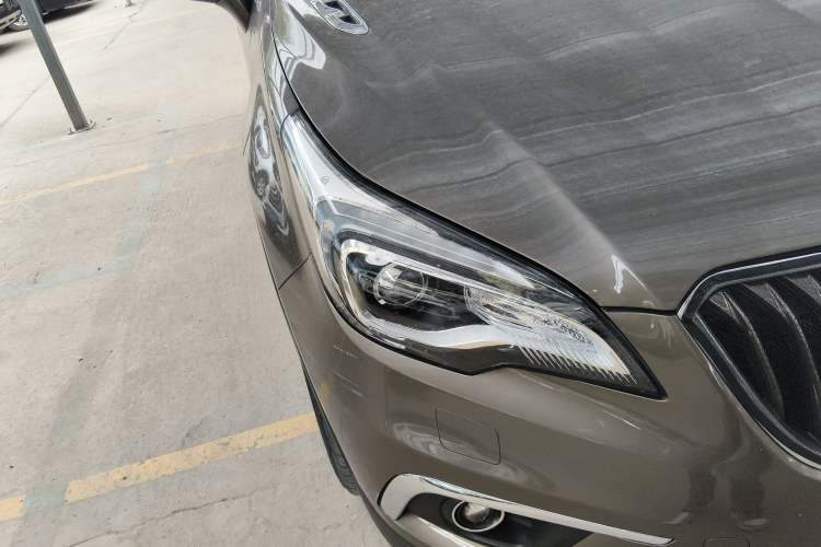 Used Buick Envision 2014 28T Four-Wheel Drive Elite Model Right Front Headlight