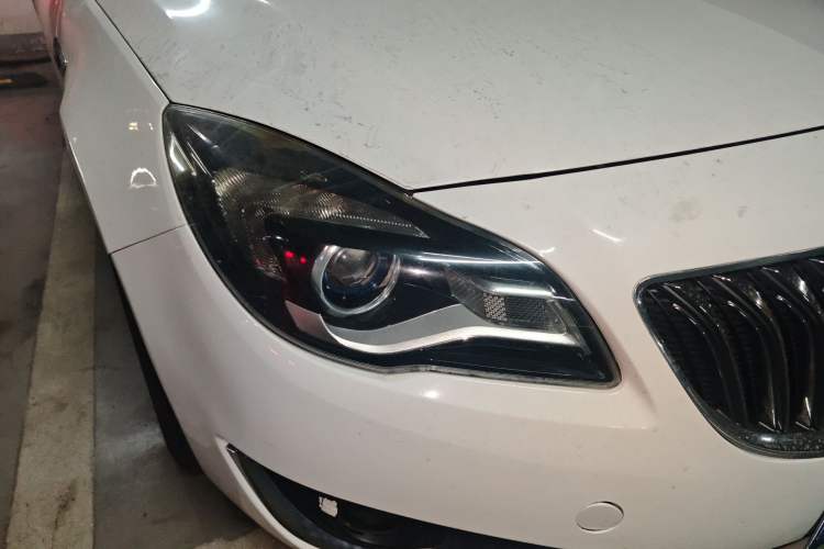 Used Buick Regal 2014 1.6T Fashionable Tech Edition Right Front Headlight