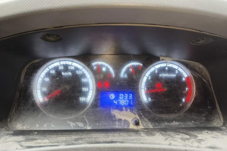 Used Foton Scenic G7 2020 2.4L Commercial Version Short Wheelbase Flat-Top 4-Seater Van China VI Emission Standard 4K22D4M