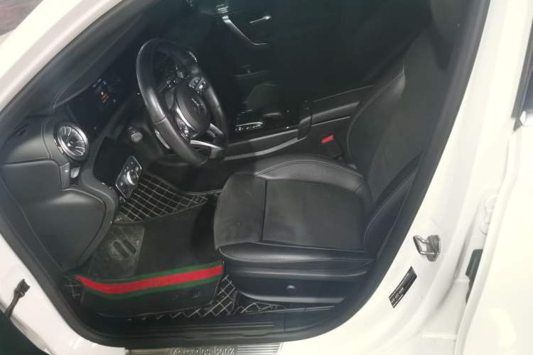 Used Mercedes-Benz A-Class 2021 A 200 L Sport Sedan Fashion Model Left Front Seat