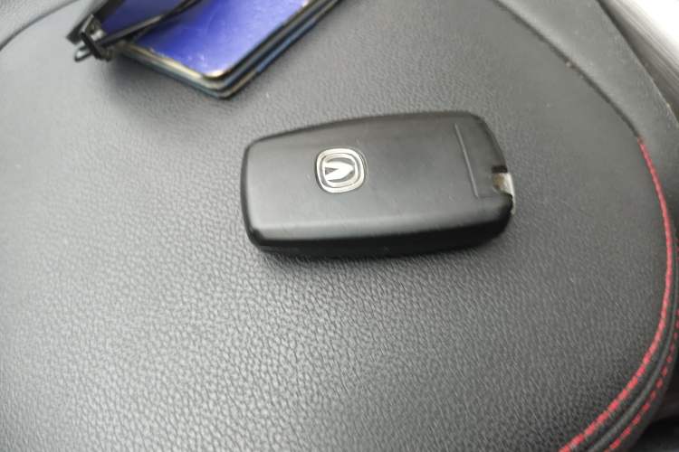 Used Changan CS75 2017 Shangkui Edition 1.5T Automatic Fengxiang Model