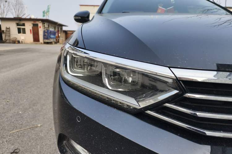 Used Volkswagen Magotan 2019 330TSI DSG Luxury Model China V Standard
