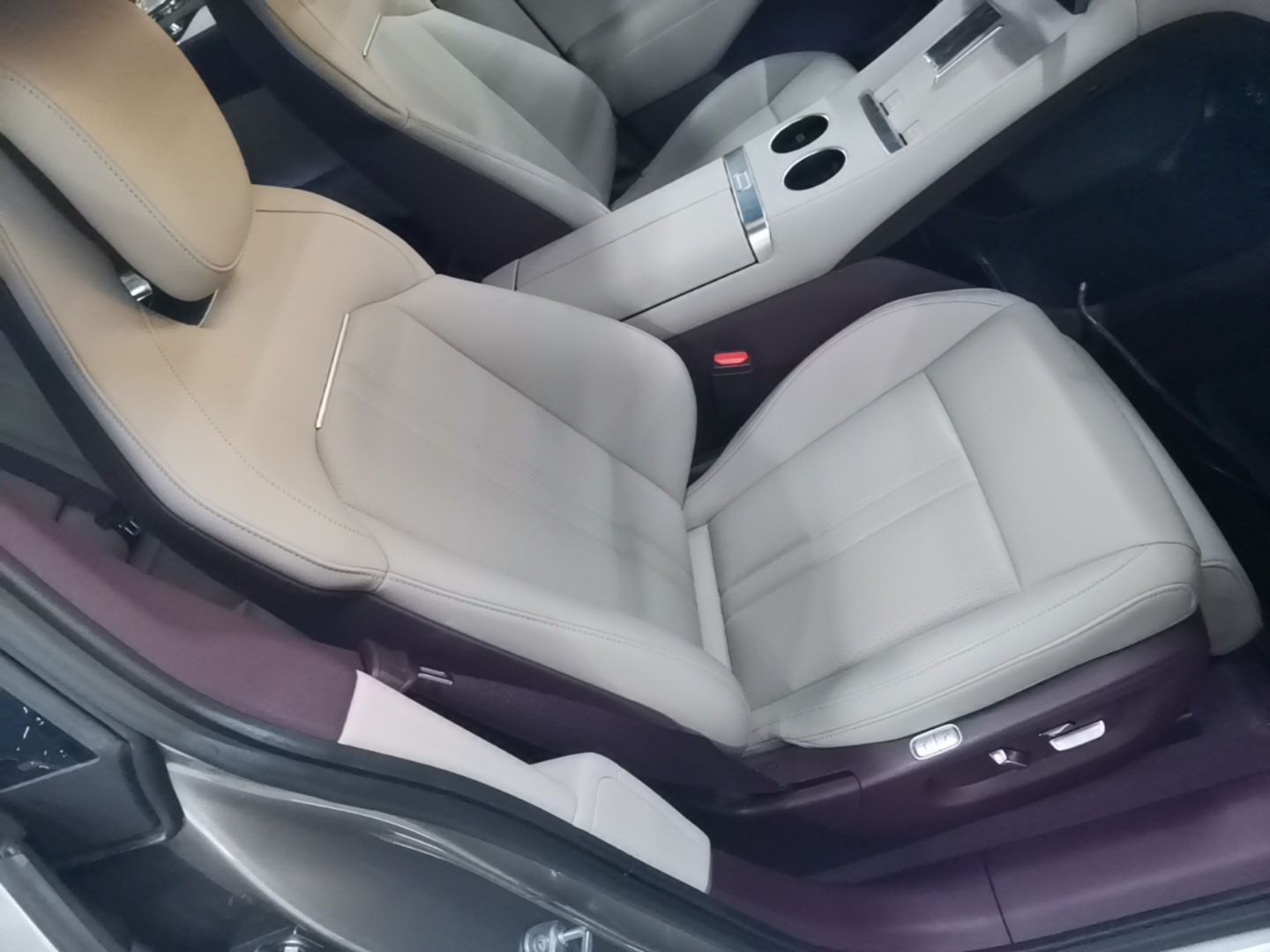 Xiaomi Auto YU7 2025 Ultra-Long Range Rear-Wheel Drive Version — снимка 19
