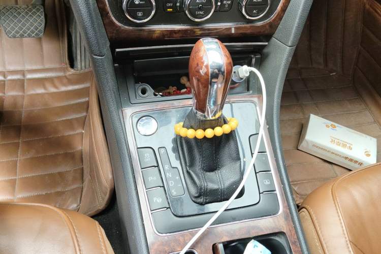 Used Volkswagen Passat 2011 3.0L V6 DSG Flagship Deluxe Edition