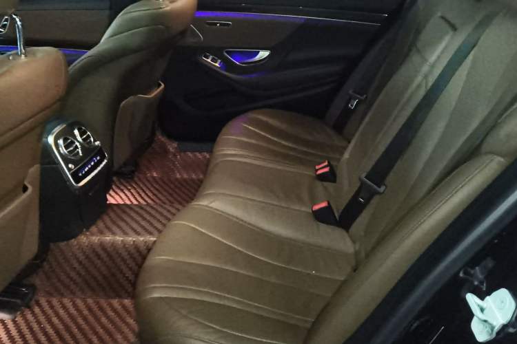 Used Mercedes-Benz S-Class 2016 S 320 L Business Model
