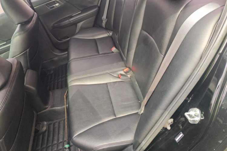 Used Honda Accord 2015 2.0L LX Comfort Edition
