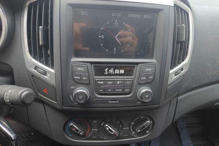 Used Dongfeng Aeolus AX3 2016 1.5L Automatic ZhiKu Model
