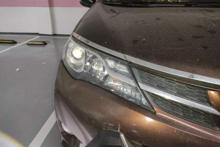 Used Toyota RAV4 2013 2.0L CVT Two-Wheel Drive Urban Edition
