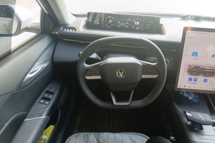 Used CHANGAN Eado 2024 1.5T GDI Automatic Prestige Edition Steering Wheel